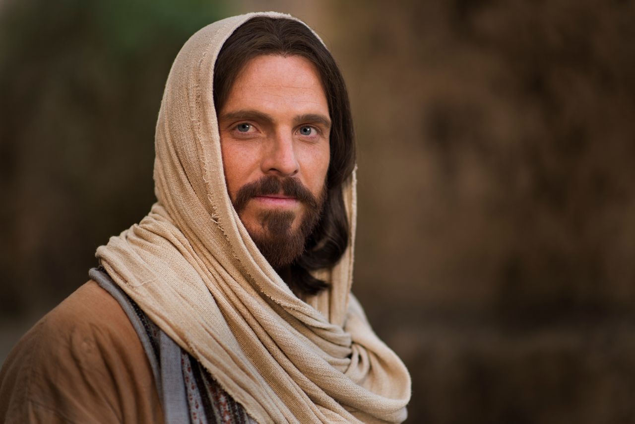 Jesucristo sonriendo e invitando a todos a venir a Él